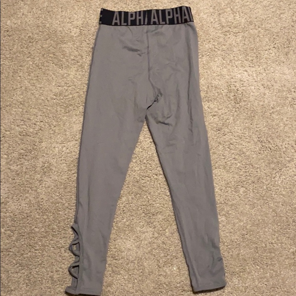 Alphalete Cross leggings - Picture 2 of 2